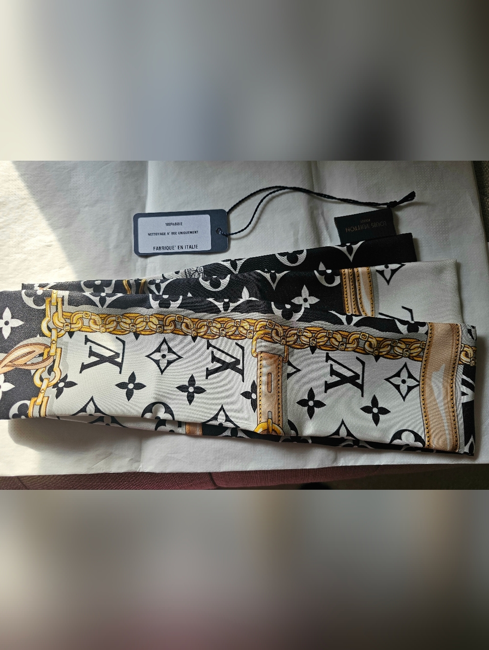 Louis Vuitton Monogram Confidential Bandeau